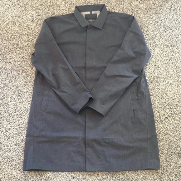 Mack Weldon Stormchaser Macintosh Rain Jacket - Picture 1 of 3